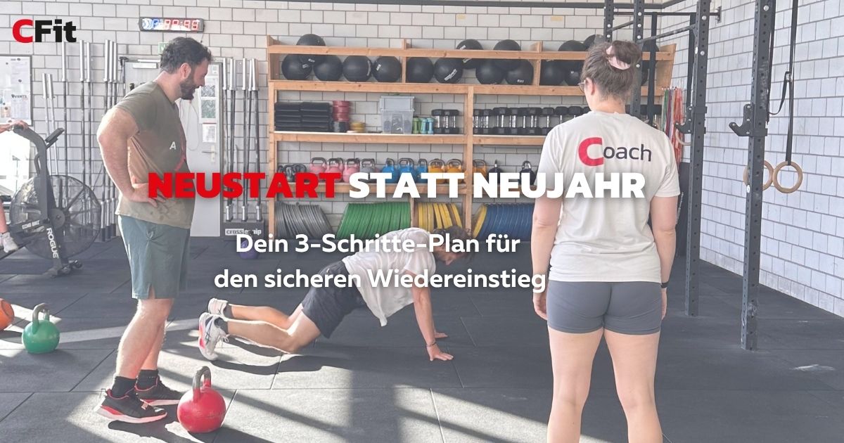 CFit Coach betreut Mitglied beim sicheren Wiedereinstieg ins funktionelle Training in der Box Einsiedeln
